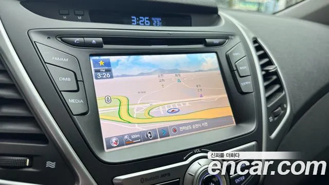 Hyundai AVANTE 2014 — фото 16
