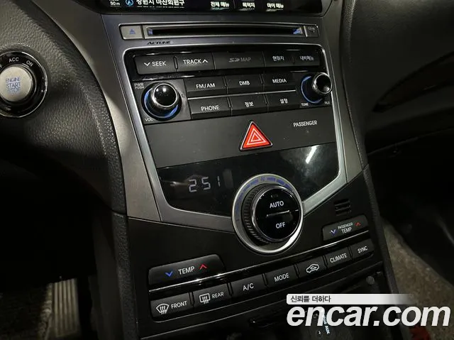 Hyundai Grandeur 2015 — фото 12