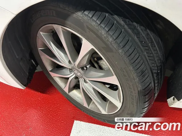 Hyundai Grandeur 2015 — фото 19