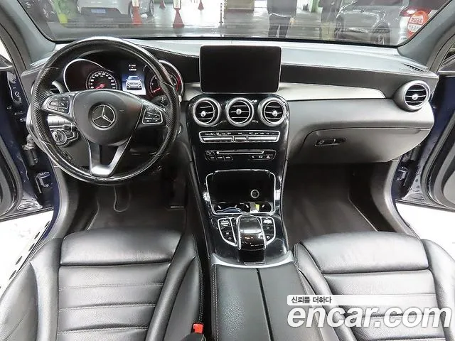 Mercedes-Benz GLC-Class 2017 — фото 12