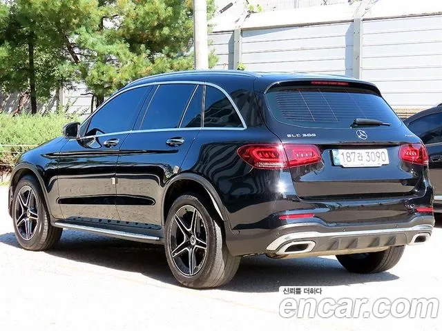 Mercedes-Benz GLC-Class 2022 — фото 3