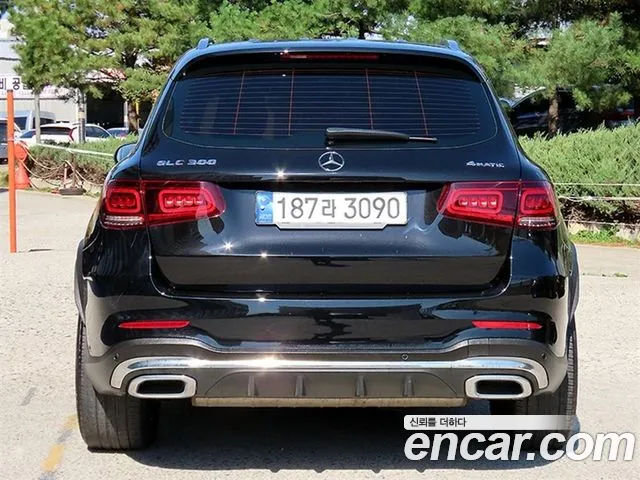 Mercedes-Benz GLC-Class 2022 — фото 4
