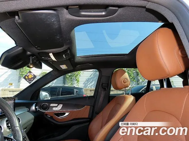 Mercedes-Benz GLC-Class 2022 — фото 16