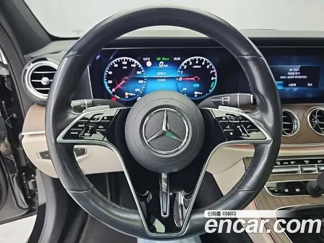 Mercedes-Benz E-Class 2021 — фото 10