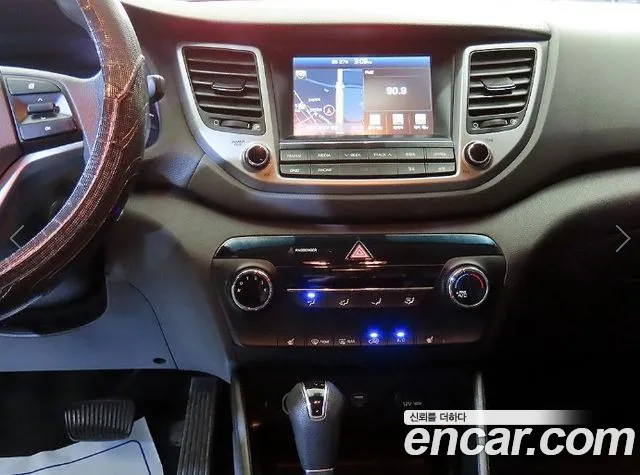 Hyundai Tucson 2016 — фото 11