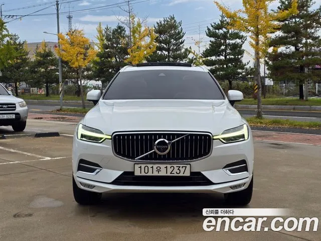 Volvo XC60 2019 — фото 3