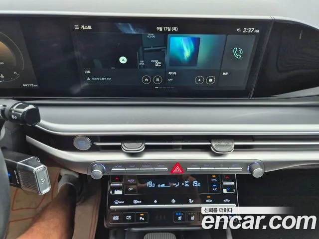 Hyundai Grandeur 2023 — фото 20