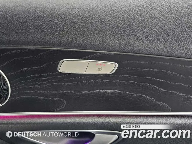 Mercedes-Benz E-Class 2018 — фото 16