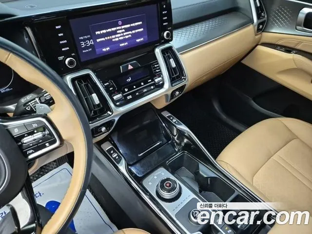 Kia Sorento 2022 — фото 10