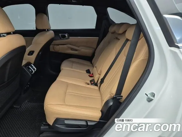 Kia Sorento 2022 — фото 12
