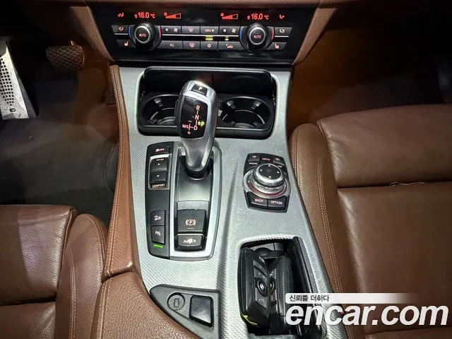 BMW 5-Series 2012 — фото 13