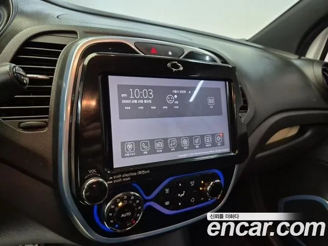 Renault Korea QM3 2017 — фото 15