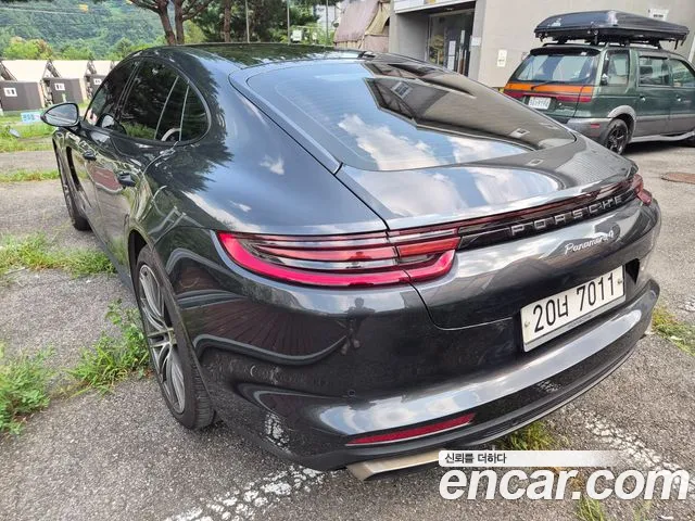 Porsche Panamera 2018 — фото 3