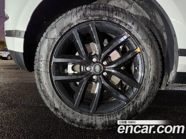 Land Rover Range Rover Evoque 2025 — фото 8