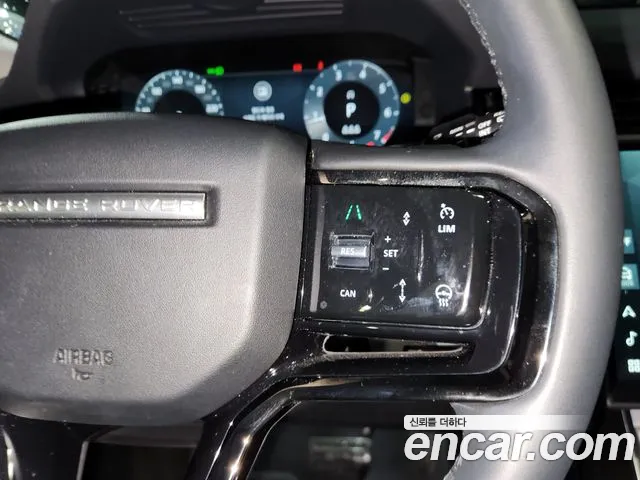 Land Rover Range Rover Evoque 2025 — фото 13