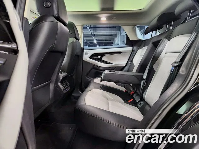 Land Rover Range Rover Evoque 2025 — фото 10