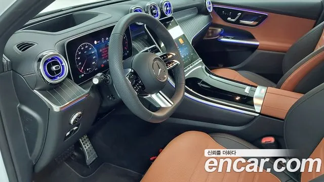 Mercedes-Benz GLC-Class 2026 — фото 12