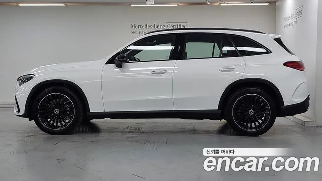 Mercedes-Benz GLC-Class 2026 — фото 19