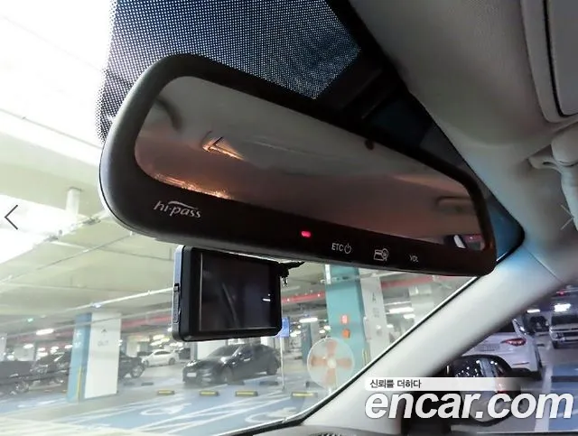 Hyundai Santafe 2017 — фото 15