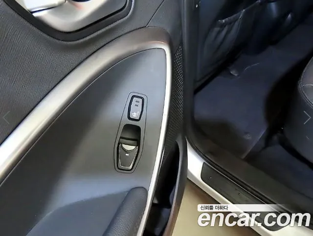 Hyundai Santafe 2017 — фото 17
