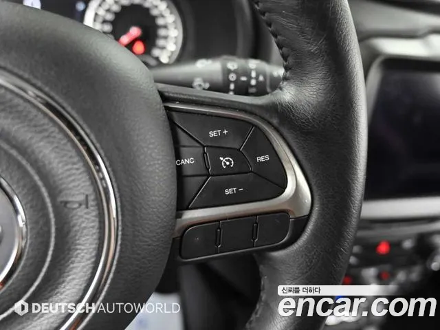 Jeep Renegade 2020 — фото 16