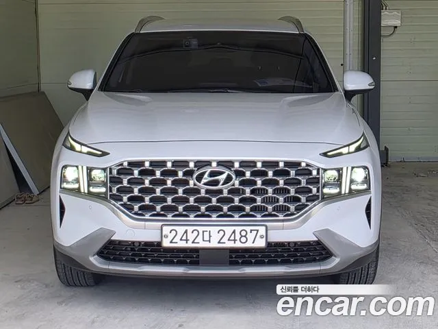Hyundai Santafe 2021 — фото 2