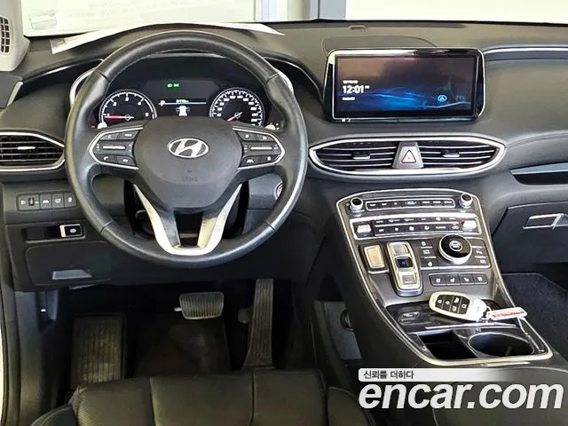 Hyundai Santafe 2021 — фото 9