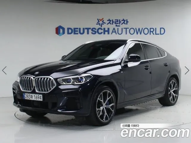BMW X6 2022 — фото 1