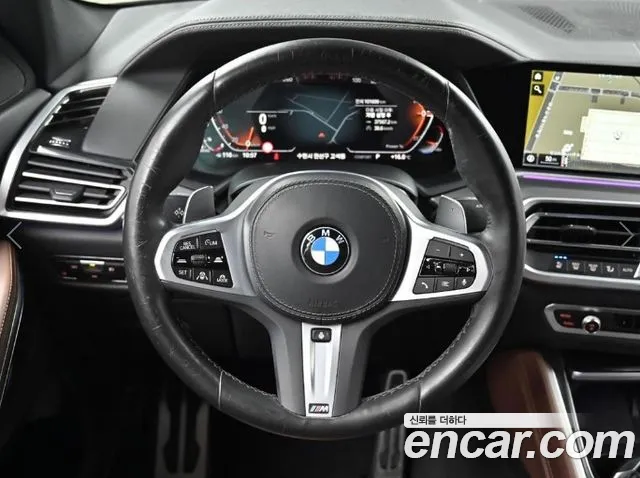 BMW X6 2022 — фото 13