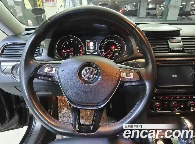 Volkswagen Passat 2018 — фото 7