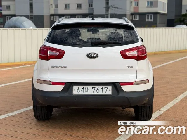 Kia Sportage 2012 — фото 3