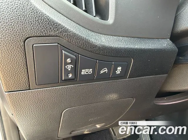 Kia Sportage 2012 — фото 17