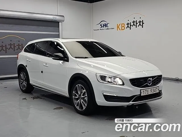 Volvo V60 2018 — фото 4