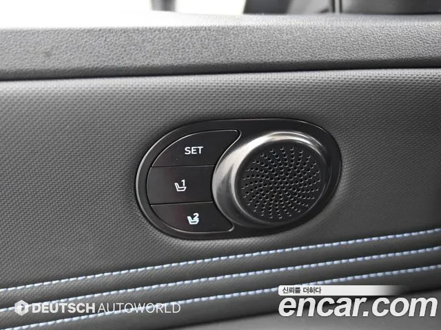 Hyundai AVANTE 2023 — фото 18