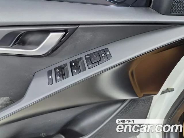 Kia Niro 2022 — фото 20