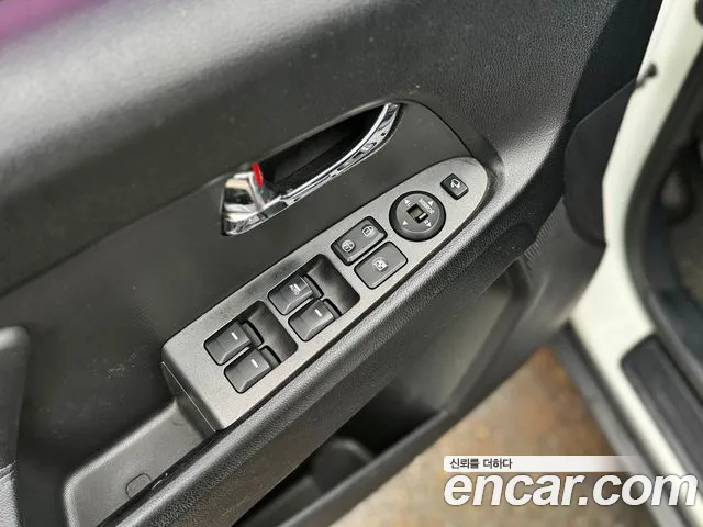 Kia Sportage 2013 — фото 10