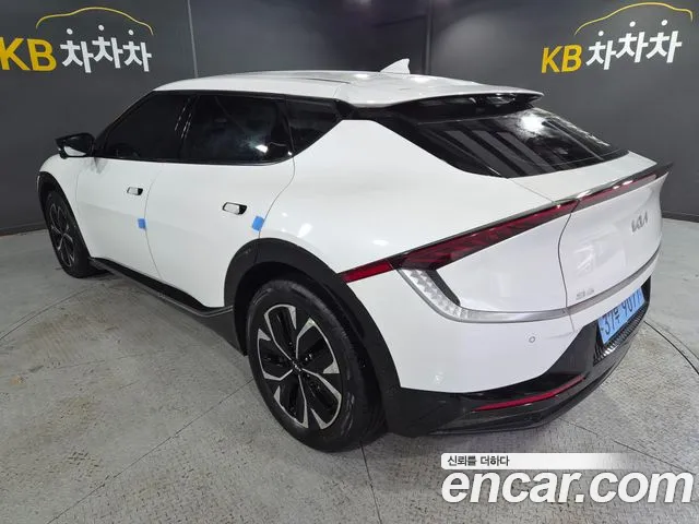 Kia EV6 2022 — фото 4