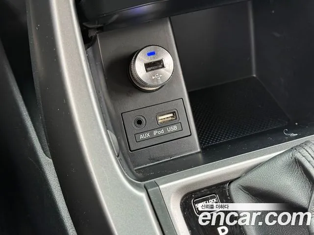 Hyundai AVANTE 2014 — фото 17