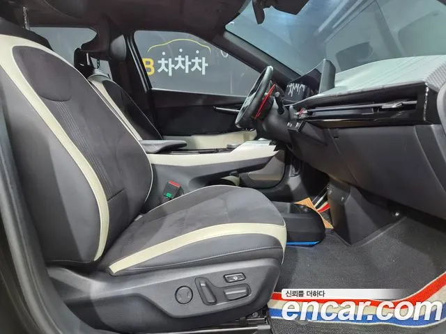 Kia EV6 2024 — фото 10