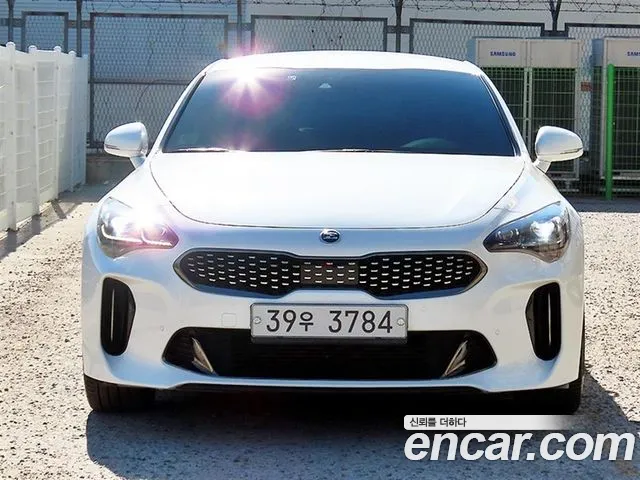 Kia Stinger 2019 — фото 2