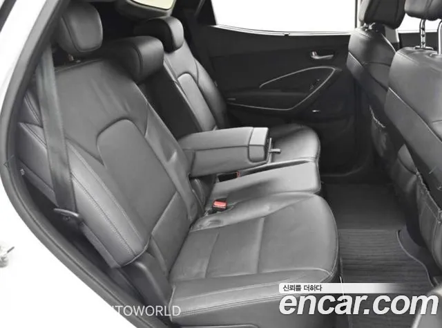 Hyundai Santafe 2015 — фото 12