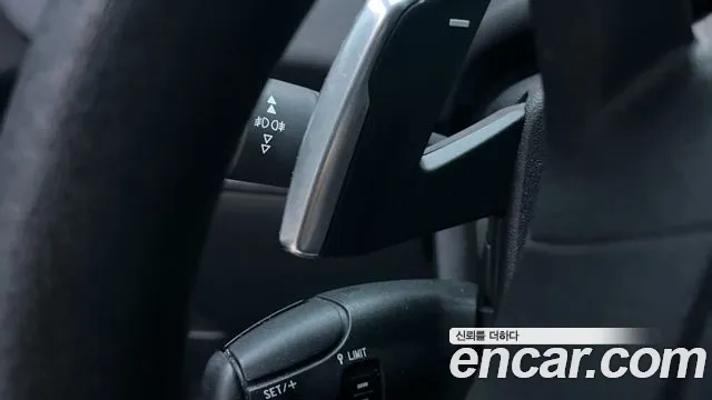 Peugeot 208 2015 — фото 14