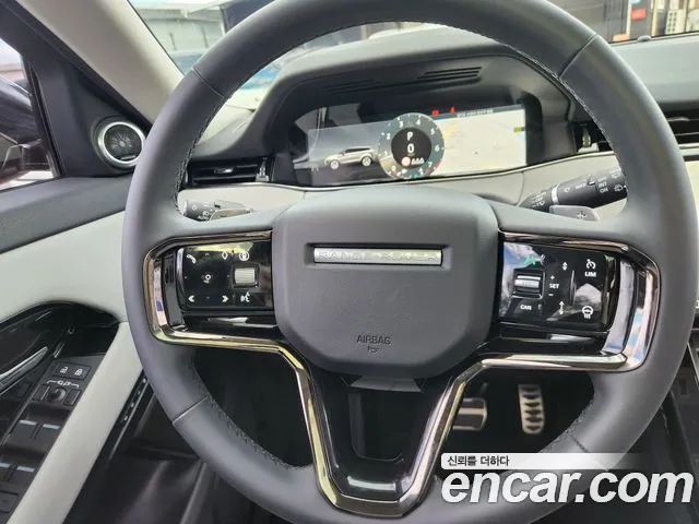 Land Rover Range Rover Evoque 2025 — фото 13