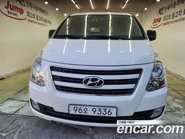 Hyundai Starex 2016 — фото 2