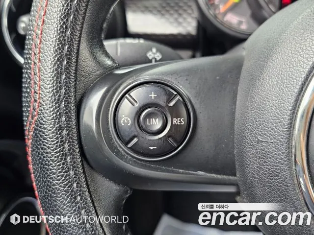 Mini Cooper 2015 — фото 16
