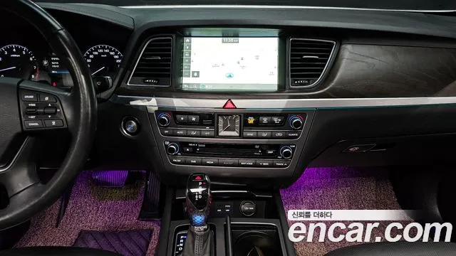 Hyundai Genesis 2016 — фото 16