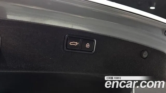 Hyundai Genesis 2016 — фото 19