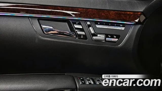 Mercedes-Benz S-Class 2008 — фото 17
