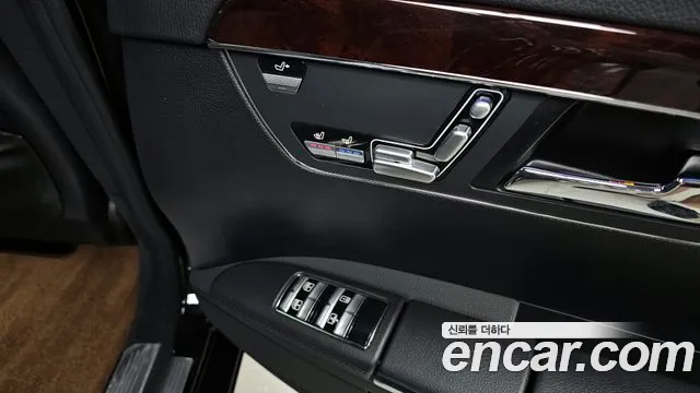 Mercedes-Benz S-Class 2008 — фото 18