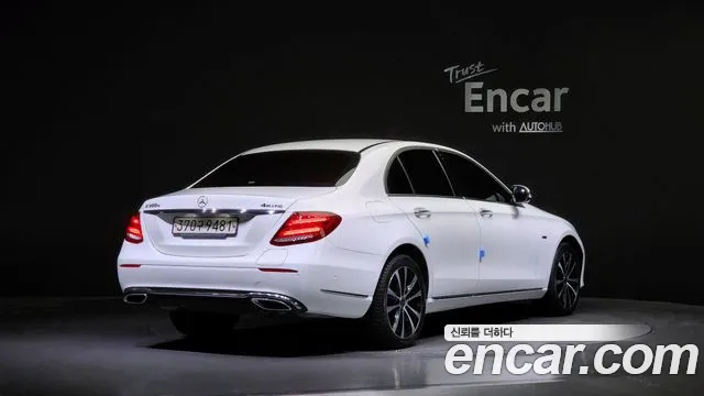 Mercedes-Benz E-Class 2020 — фото 2